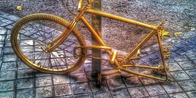 Why Wall Street Remains Bullish on LKQ Corporation (LKQ) in 2024